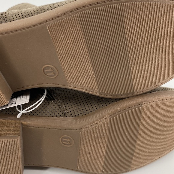 Universal Thread Olive Green Dylan Ankle Booties Size 11 - Picture 12 of 13